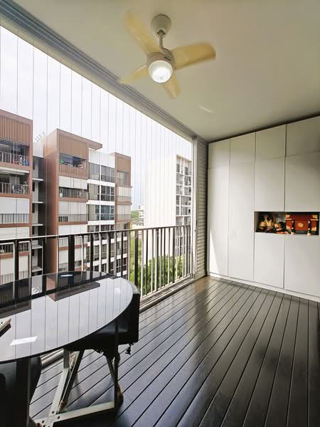 Bellewoods, 118 Woodlands Avenue 5, 4 Bedrooms, 1,227 sqft, Executive Condominium For Sale, by Leonard Yap, 500217783 - Balcony - PropertyGuru.com.sg