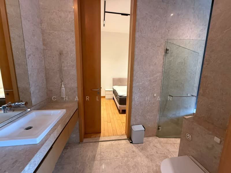 Nouvel 18, 16 Anderson Road, 4 Bedrooms, 1,765 sqft, Condominium For Rent, by Charles Phan, 500217790 - Bathroom - PropertyGuru.com.sg