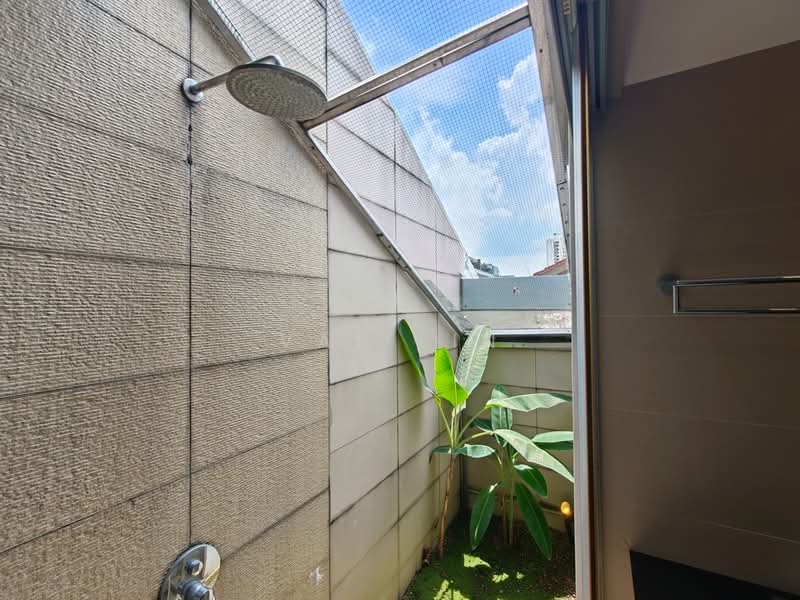 Jalan Joran in Seletar Hills Estate, Jalan Joran/ Seletar Hills Drive/ Seletar Hills Estate, 5 Bedrooms, 3,600 sqft, Corner Terrace For Sale, by Val Lin, 500217797 - Bathroom - PropertyGuru.com.sg