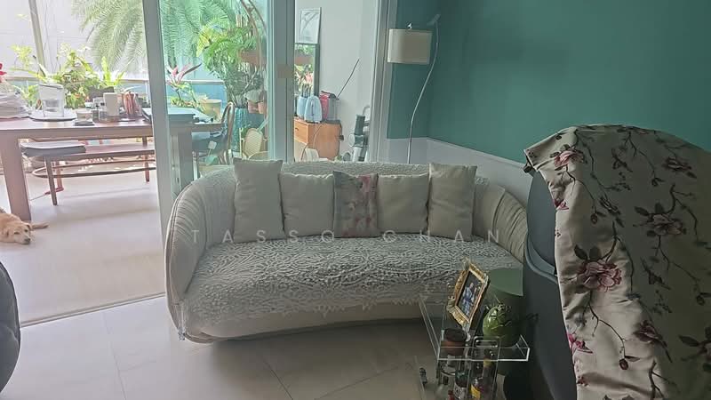 D'Fresco, 58 Joo Chiat Lane, 2 Bedrooms, 1,119 sqft, Apartment For Sale, by Tasso Chan, 500217804 - Living Room - PropertyGuru.com.sg