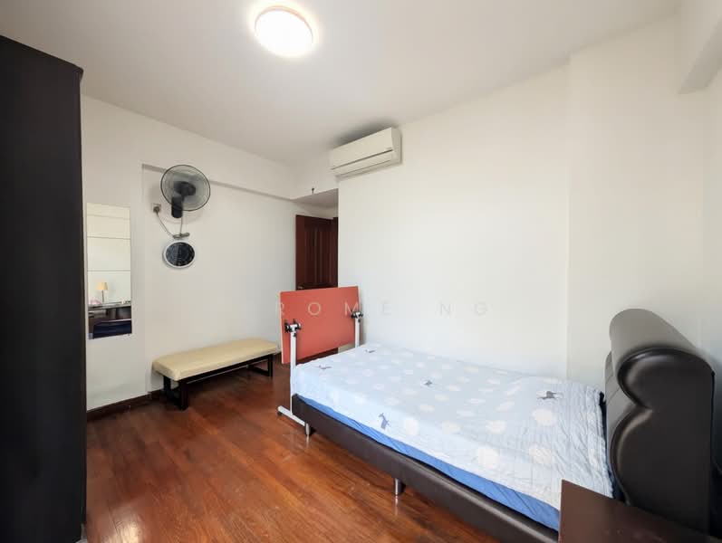 Carissa Park Condo, 2 Flora Drive, Room Rental, 100 sqft, Condominium For Rent, by Jerome Ng, 500217806 - Bedroom view 1 - PropertyGuru.com.sg