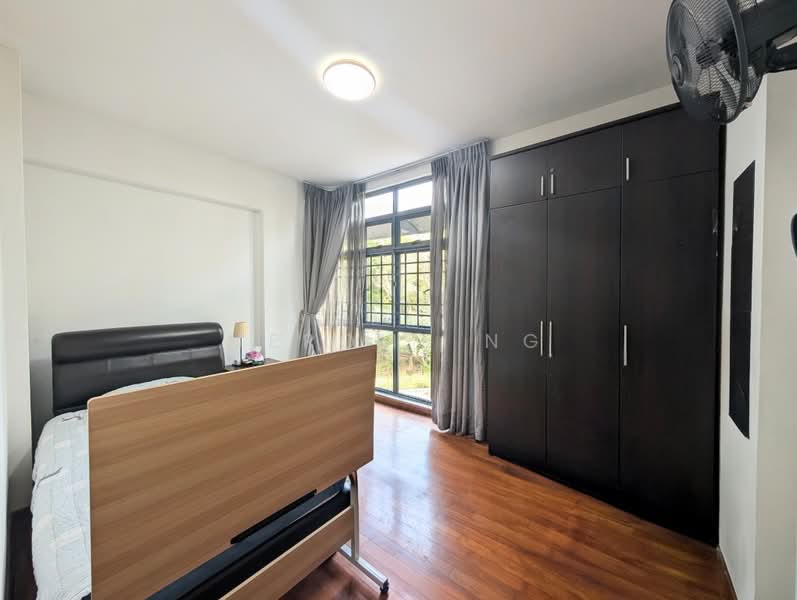 Carissa Park Condo, 2 Flora Drive, Room Rental, 100 sqft, Condominium For Rent, by Jerome Ng, 500217806 - Bedroom view 4 - PropertyGuru.com.sg