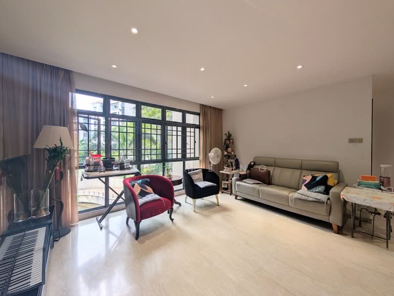 Carissa Park Condo, 2 Flora Drive, Room Rental, 100 sqft, Condominium For Rent, by Jerome Ng, 500217806 - Living Room - PropertyGuru.com.sg