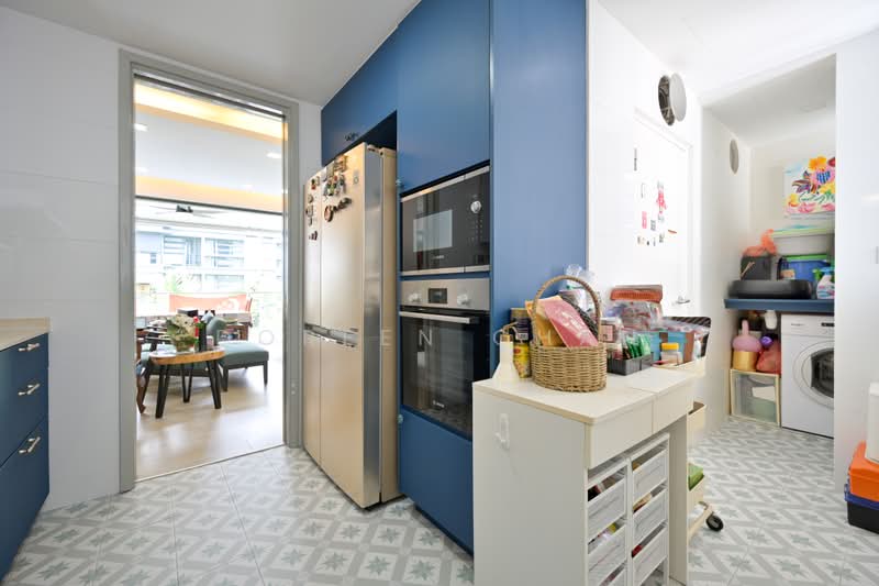 Hedges Park Condominium, 81 Flora Drive, 4 Bedrooms, 1,345 sqft, Condominium For Sale, by Doreen Chan, 500217810 - Kitchen - PropertyGuru.com.sg