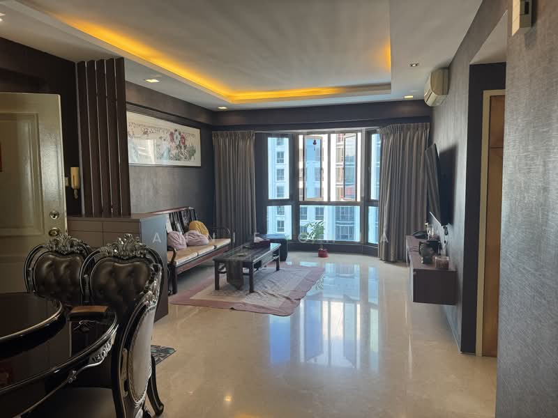 Parkview Apartments, 1 Bukit Batok Street 25, 4 Bedrooms, 1,119 sqft, Apartment For Sale, by Annie Chua, 500217817 - Living Room - PropertyGuru.com.sg