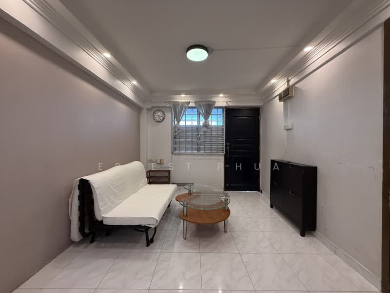 157 Lorong 1 Toa Payoh, 157 Lorong 1 Toa Payoh, 6 Bedrooms, 1,442 sqft, HDB Flat For Sale, by Ernest Phua, 500217821 - Living Room - PropertyGuru.com.sg