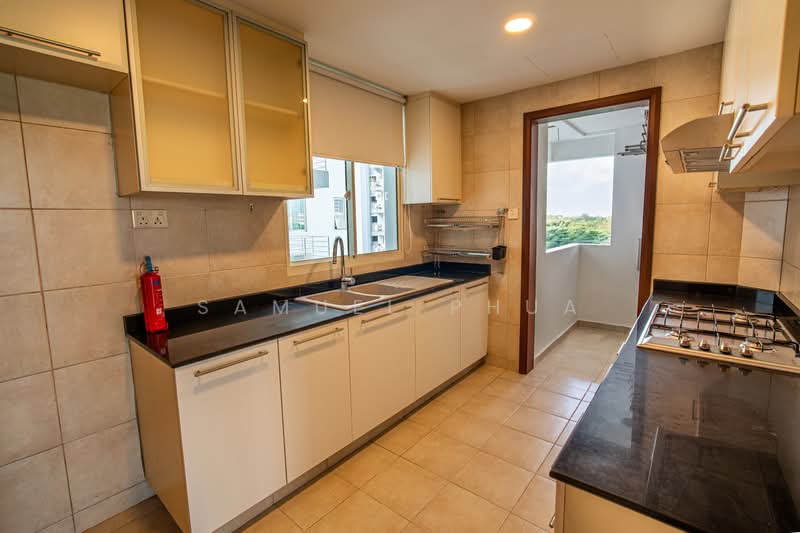 Rio Vista, 18 Upper Serangoon View, 4 Bedrooms, 1,378 sqft, Condominium For Sale, by Samuel Phua, 500217829 - Kitchen - PropertyGuru.com.sg