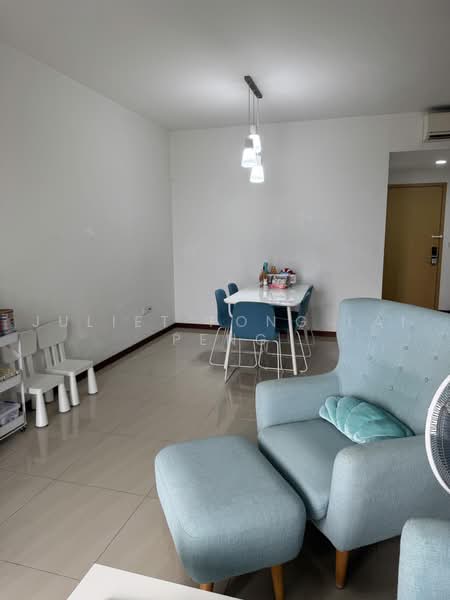 Sea Horizon, 17 Pasir Ris Rise, 5 Bedrooms, 1,507 sqft, Executive Condominium For Sale, by Juliet Fong Lai Peng, 500217832 - Living Room - PropertyGuru.com.sg