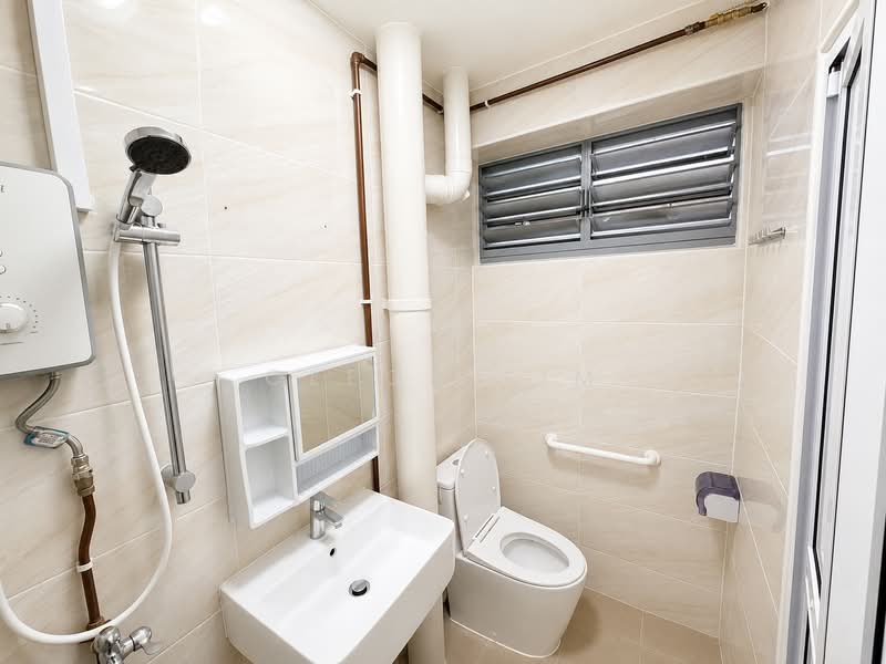 14 Toh Yi Drive, 14 Toh Yi Drive, 4 Bedrooms, 1,312 sqft, HDB Flat For Sale, by Cleon Lim, 500217836 - Bathroom - PropertyGuru.com.sg