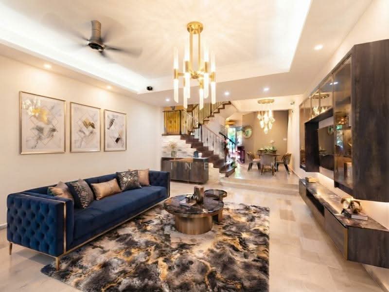 ❤️Holland / Mount Sinai❤️Terrace House on Huge Land ❤️1km Henry Park Pri❤️, Moonbeam, Holland Grove, Mount Sinai, Grove, 4 Bedrooms, 2,740 sqft, Terraced House For Sale, by Pauline Tan, 500217839 - PropertyGuru.com.sg
