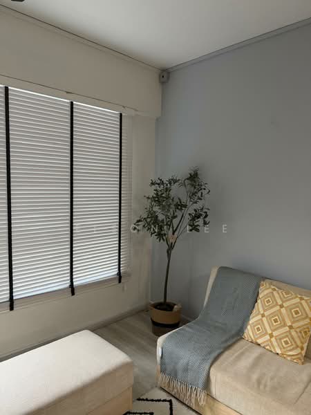 Melville Park, 12 Simei Street 1, 2 Bedrooms, 936 sqft, Apartment For Sale, by Elson Lee, 500217842 - Living Room - PropertyGuru.com.sg