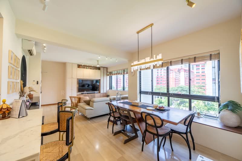 Country Esquire, 20 Lorong Puntong, 3 Bedrooms, 1,270 sqft, Condominium For Sale, by Jerralyn Satrio, 500217851 - Living Room - PropertyGuru.com.sg