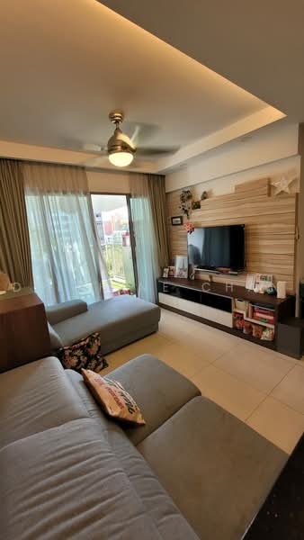 519D Tampines Central 8, 519D Tampines Central 8, 3 Bedrooms, 1,163 sqft, HDB Flat For Sale, by Delphine Chan, 500217854 - Living Room - PropertyGuru.com.sg