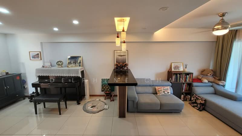 519D Tampines Central 8, 519D Tampines Central 8, 3 Bedrooms, 1,163 sqft, HDB Flat For Sale, by Delphine Chan, 500217854 - Living Room - PropertyGuru.com.sg