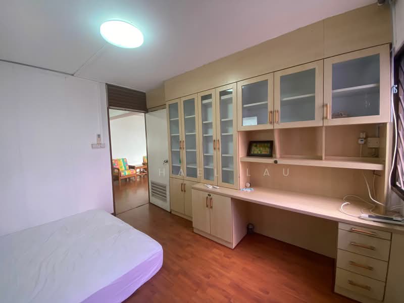 140 Serangoon North Avenue 2, 140 Serangoon North Avenue 2, 3 Bedrooms, 1,313 sqft, HDB Flat For Sale, by Michael Lau, 500217858 - Bedroom - PropertyGuru.com.sg
