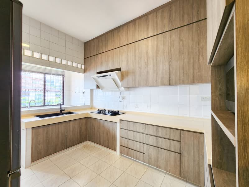 Grove Drive, GROVE DRIVE, 4 Bedrooms, 3,700 sqft, Semi-Detached House For Rent, by CJ Nah, 500217869 - Kitchen - PropertyGuru.com.sg