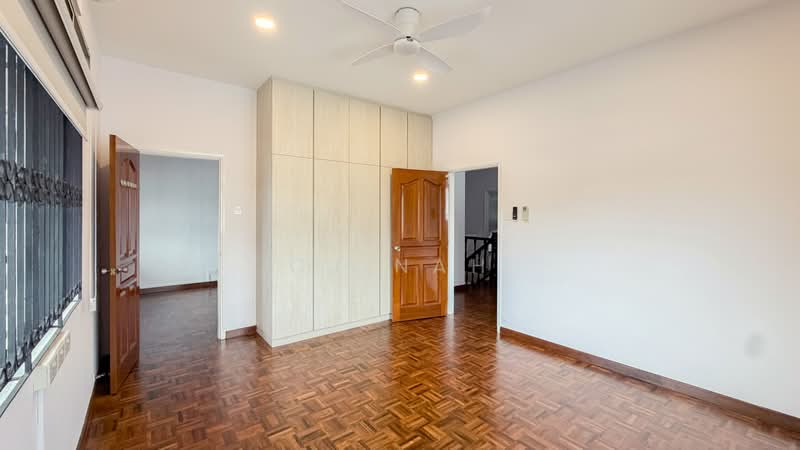 Grove Drive, GROVE DRIVE, 4 Bedrooms, 3,700 sqft, Semi-Detached House For Rent, by CJ Nah, 500217869 - Bedroom 3 - PropertyGuru.com.sg