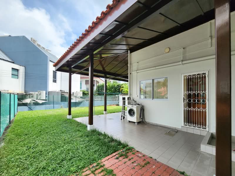 Grove Drive, GROVE DRIVE, 4 Bedrooms, 3,700 sqft, Semi-Detached House For Rent, by CJ Nah, 500217869 - Exterior - PropertyGuru.com.sg