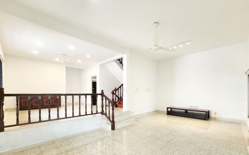 GROVE DRIVE photo 2