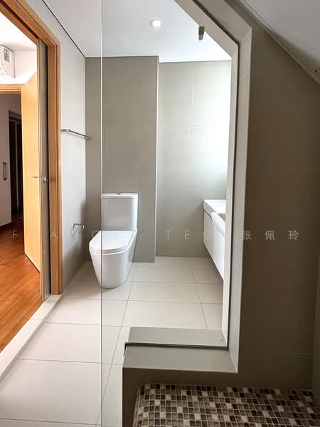 Este Villa, Nim Road, 4 Bedrooms, 3,360 sqft, Cluster House For Rent, by Frances Teo 张佩玲, 500217891 - Bathroom - PropertyGuru.com.sg