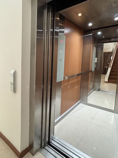 Este Villa, Nim Road, 4 Bedrooms, 3,360 sqft, Cluster House For Rent, by Frances Teo 张佩玲, 500217891 - Lift - PropertyGuru.com.sg