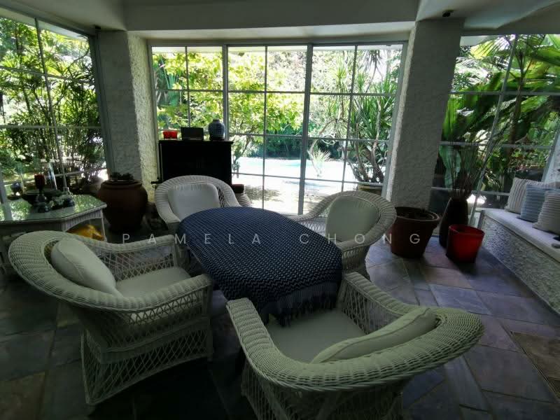 $17XX PSF ⭐ CHARMING DETACHED IN SWISS CLUB GCBA ⭐BOTANIC SETTING ⭐ POOL/ MGS (顶级优质洋房) PAM 90228600, Jalan Kampong Chantek/ Swiss Club/ Binjai Park/ Swiss Club, 5 Bedrooms, 5,500 sqft, Detached House For Sale, by Pamela Chong, 500217898 - Living Room - PropertyGuru.com.sg