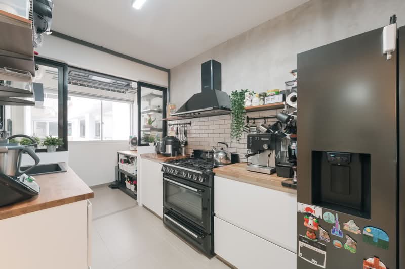 222B Bedok North Drive, 222B Bedok North Drive, 3 Bedrooms, 990 sqft, HDB Flat For Sale, by Samuel Sim, 500217904 - Kitchen - PropertyGuru.com.sg