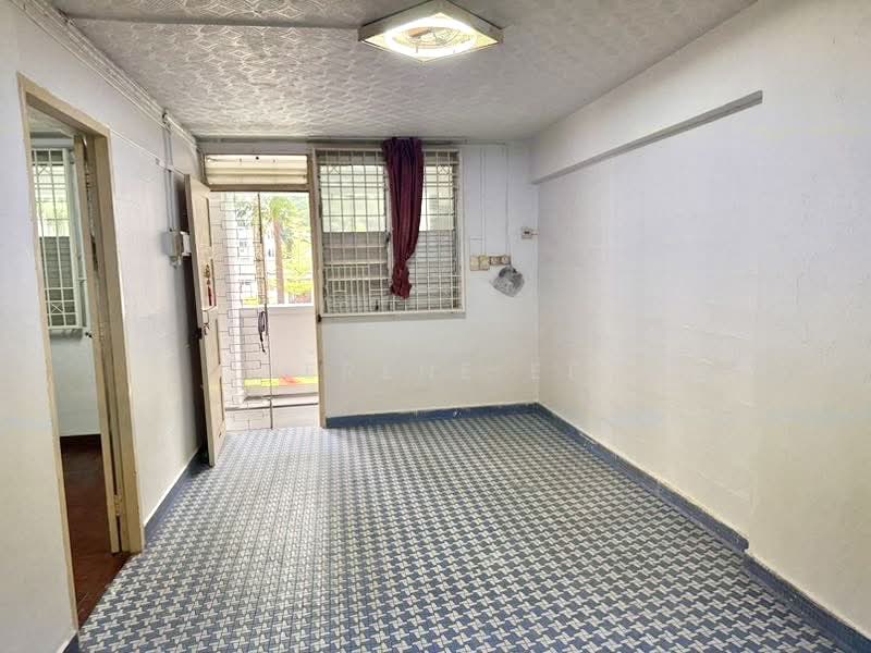 2 Lorong 7 Toa Payoh, 2 Lorong 7 Toa Payoh, 2 Bedrooms, 721 sqft, HDB Flat For Sale, by Serene Ee, 500217905 - Living Hall - PropertyGuru.com.sg