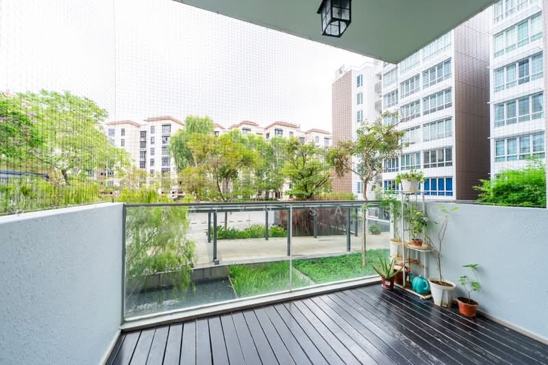 Ferraria Park Condo, 26 Flora Drive, 3 Bedrooms, 1,378 sqft, Condominium For Sale, by Jerralyn Satrio, 500217910 - Balcony - PropertyGuru.com.sg