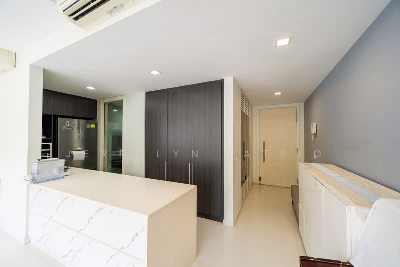 Ferraria Park Condo, 26 Flora Drive, 3 Bedrooms, 1,378 sqft, Condominium For Sale, by Jerralyn Satrio, 500217910 - Dry Kitchen - PropertyGuru.com.sg