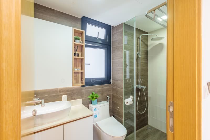 River Isles, 58 Edgedale Plains, 3 Bedrooms, 947 sqft, Condominium For Sale, by Gracia Ow, 500217919 - Bathroom - PropertyGuru.com.sg