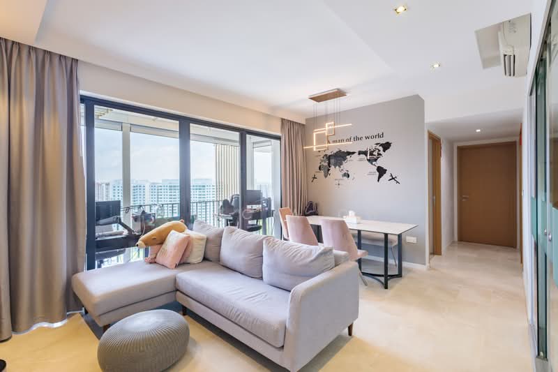 River Isles, 58 Edgedale Plains, 3 Bedrooms, 947 sqft, Condominium For Sale, by Gracia Ow, 500217919 - Living Room - PropertyGuru.com.sg