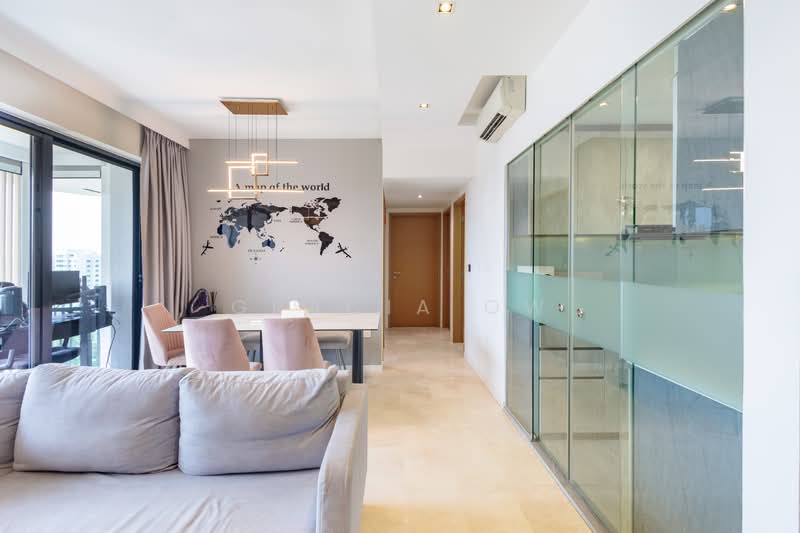 River Isles, 58 Edgedale Plains, 3 Bedrooms, 947 sqft, Condominium For Sale, by Gracia Ow, 500217919 - Living Room - PropertyGuru.com.sg