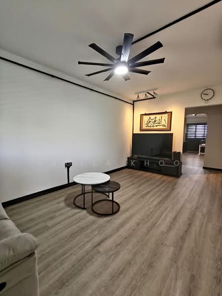 258 Bukit Batok East Avenue 4, 258 Bukit Batok East Avenue 4, 2 Bedrooms, 785 sqft, HDB Flat For Sale, by Angela Khoo, 500217924 - Living Room - PropertyGuru.com.sg