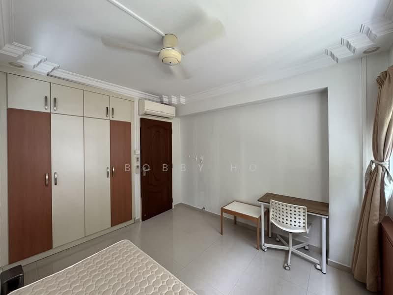 613 Woodlands Avenue 4, 613 Woodlands Avenue 4, Room Rental, 160 sqft, HDB Flat For Rent, by Bobby Ho, 500217926 - Bedroom - PropertyGuru.com.sg