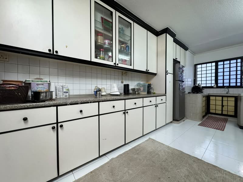 234 Tampines Street 21, 234 Tampines Street 21, 2 Bedrooms, 786 sqft, HDB Flat For Sale, by Kevin Phua, 500217929 - Kitchen - PropertyGuru.com.sg