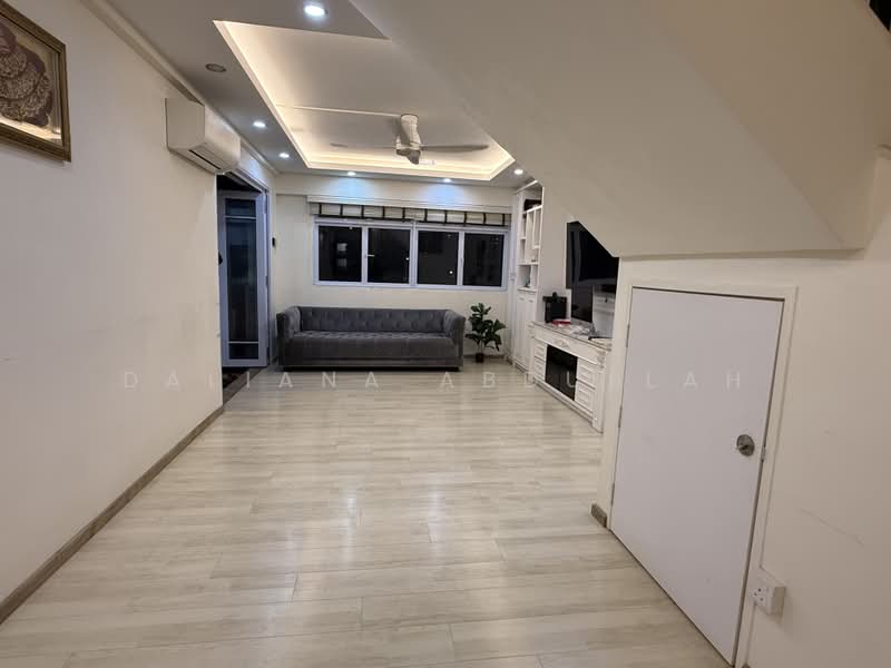 413 Pasir Ris Drive 6, 413 Pasir Ris Drive 6, 3 Bedrooms, 1,571 sqft, HDB Flat For Sale, by Daliana Abdullah, 500217951 - Living Room - PropertyGuru.com.sg