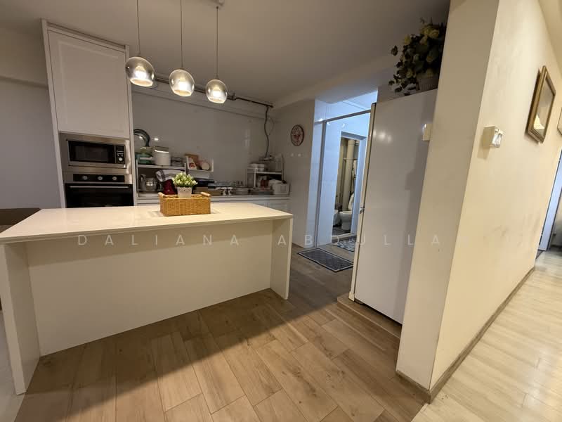 413 Pasir Ris Drive 6, 413 Pasir Ris Drive 6, 3 Bedrooms, 1,571 sqft, HDB Flat For Sale, by Daliana Abdullah, 500217951 - Kitchen - PropertyGuru.com.sg