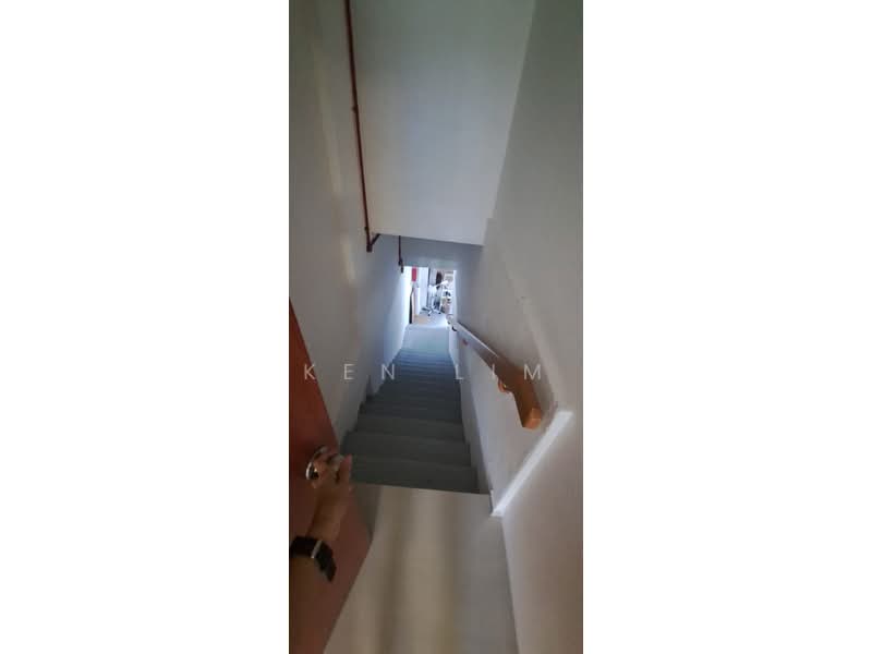 261 Yishun Street 22, Yishun Street 22, Sembawang / Yishun, 800 sqft, Shop / Shophouse For Rent, by Ken Lim, 500217964 - Corridor - CommercialGuru.com.sg