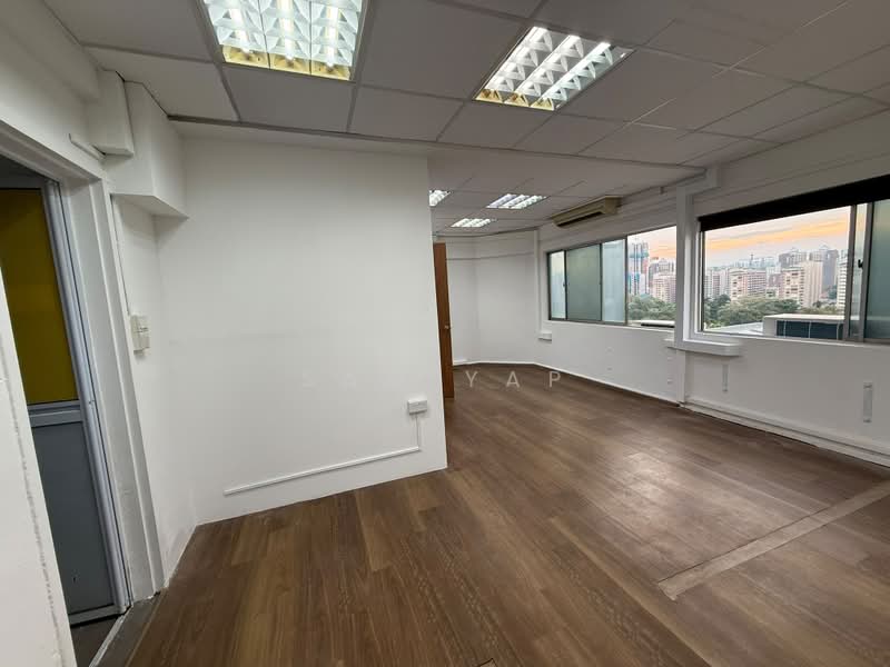 Textile Centre, 200 Jalan Sultan, 883 sqft, Office For Rent, by Sam Yap, 500217973 - Interior - CommercialGuru.com.sg