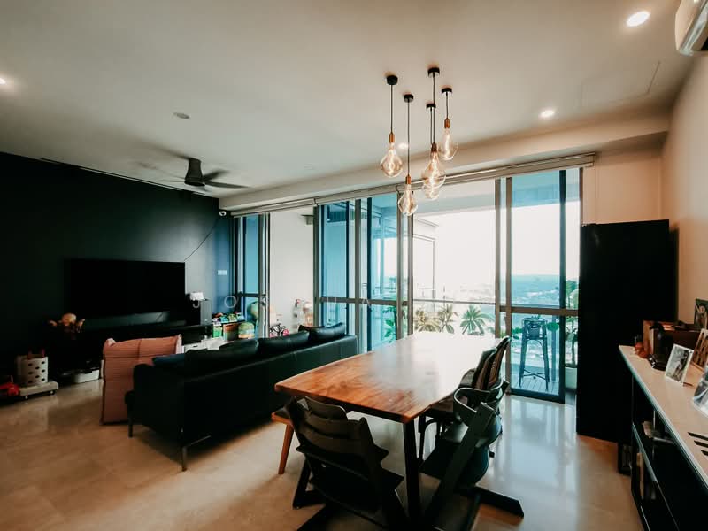 Residences @ Evelyn, 13 Evelyn Road, 3 Bedrooms, 1,539 sqft, Condominium For Sale, by Joshua Sim, 500217975 - Living Room - PropertyGuru.com.sg