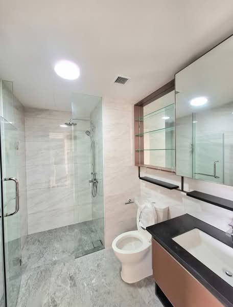 Normanton Park, 57 Normanton Park, Buona Vista / West Coast / Clementi New Town, 2 Bedrooms, 667 sqft, Condominium For Sale, by Elaine Tan, 500217986 - Bathroom - PropertyGuru.com.sg