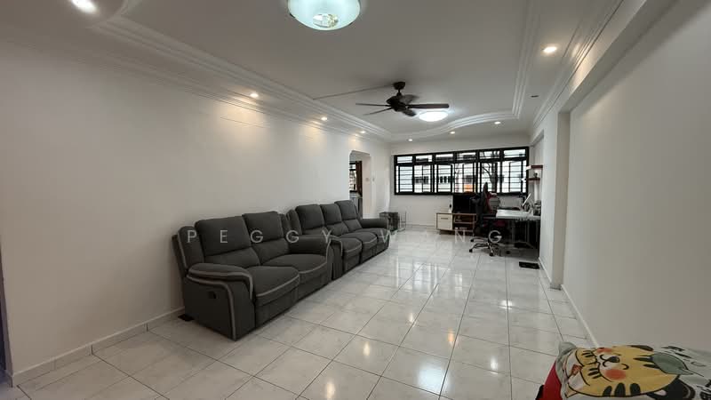 772 Bedok Reservoir View, 772 Bedok Reservoir View, 3 Bedrooms, 1,130 sqft, HDB Flat For Sale, by Peggy Wang, 500218002 - Living Room - PropertyGuru.com.sg