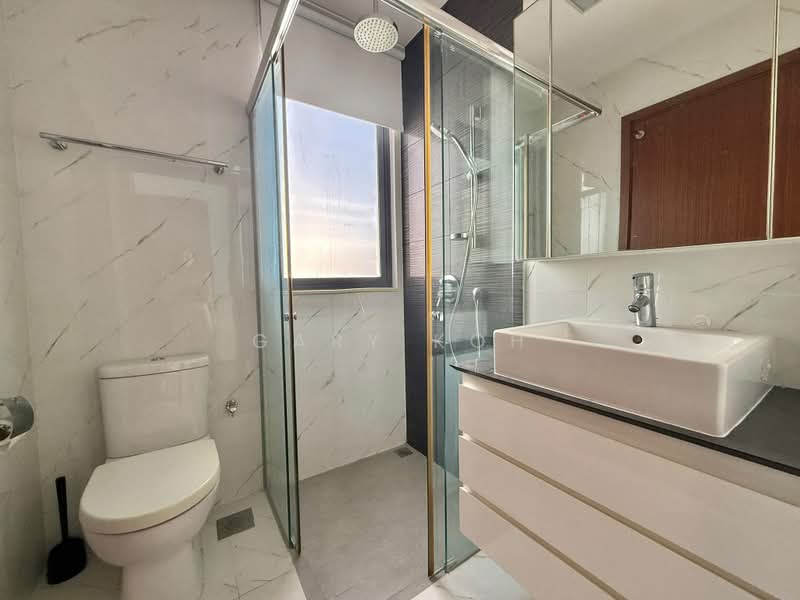 Urban Vista, 18 Tanah Merah Kechil Link, Bedok / Upper East Coast, 2 Bedrooms, 1,055 sqft, Condominium For Sale, by Gary Koh, 500218003 - Bathroom - PropertyGuru.com.sg