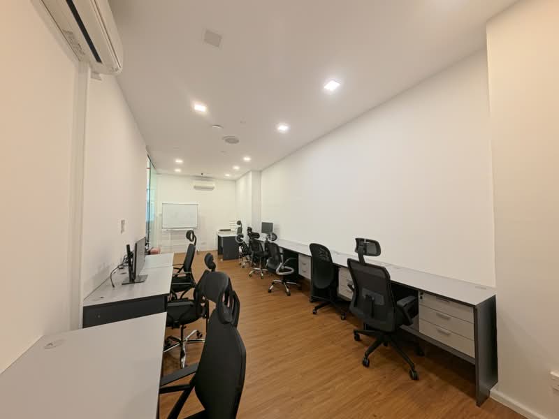 Oxley BizHub 2, 62 Ubi Road 1, 1,905 sqft, Light Industrial (B1) For Rent, by Li Rong Teh, 500218013 - CommercialGuru.com.sg
