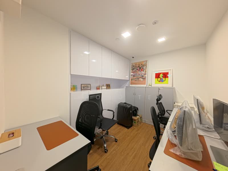 Oxley BizHub 2, 62 Ubi Road 1, 1,905 sqft, Light Industrial (B1) For Rent, by Li Rong Teh, 500218013 - CommercialGuru.com.sg