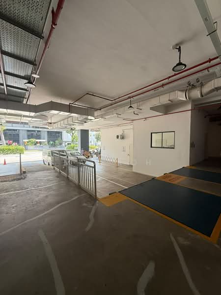 Ubi Road - Fitted premium B1 space, 25 Ubi Road 4, 4,036 sqft, Light Industrial (B1) For Rent, by Max Koh, 500218014 - Car Park - CommercialGuru.com.sg