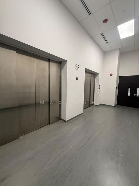 Ubi Road - Fitted premium B1 space, 25 Ubi Road 4, 4,036 sqft, Light Industrial (B1) For Rent, by Max Koh, 500218014 - Corridor - CommercialGuru.com.sg