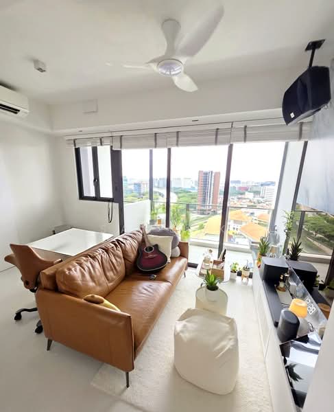 Bartley Ridge, 30 Mount Vernon Road, 1 Bedroom, 495 sqft, Condominium For Sale, by Sam Lek, 500218024 - Living Room - PropertyGuru.com.sg