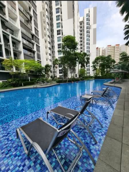 Bartley Ridge, 30 Mount Vernon Road, 1 Bedroom, 495 sqft, Condominium For Sale, by Sam Lek, 500218024 - Lap Pool - PropertyGuru.com.sg